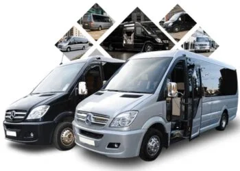 Minibus Service Nine Elms